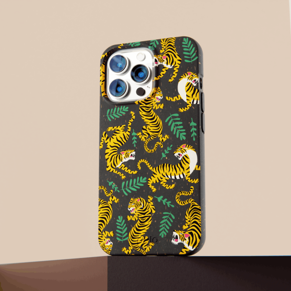 Black Playful Tigers iPhone 6 6s 7 8 SE Case Online Hot Sale